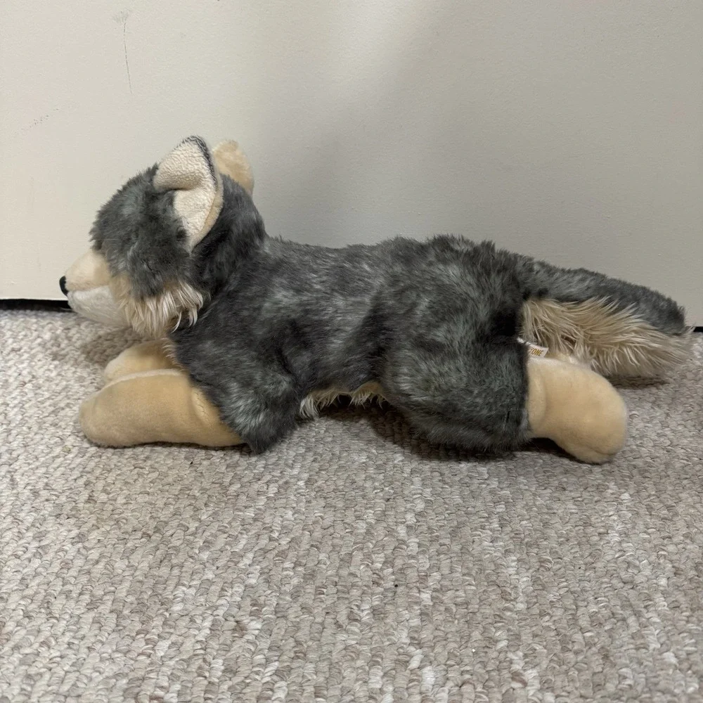 Aurora World Yellowstone National Park Gray Plush Wolf 12